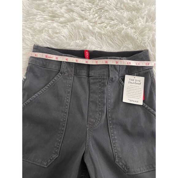 SPANX Womens Stretch Twill Cargo Pants Washed Black Size SP NWT - Picture 8 of 9